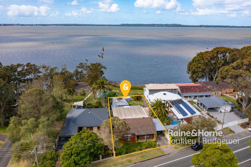 108 Tuggerawong Road, Wyongah NSW 2259