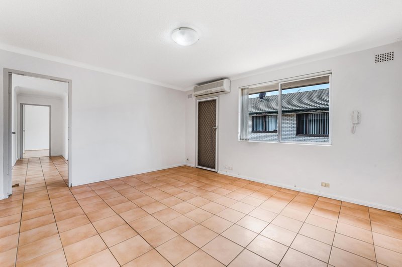 Photo - 10/81 Harris Street, Fairfield NSW 2165 - Image 2