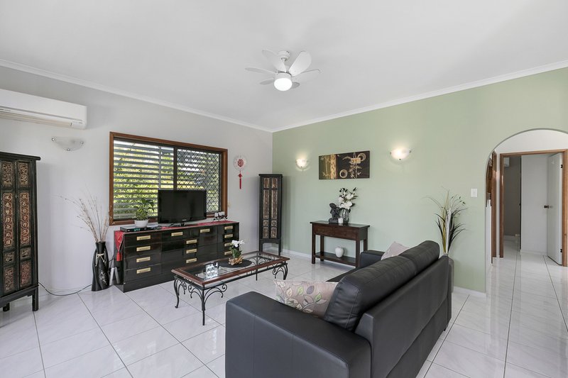 Photo - 10/81 Miller Street, Urangan QLD 4655 - Image 9