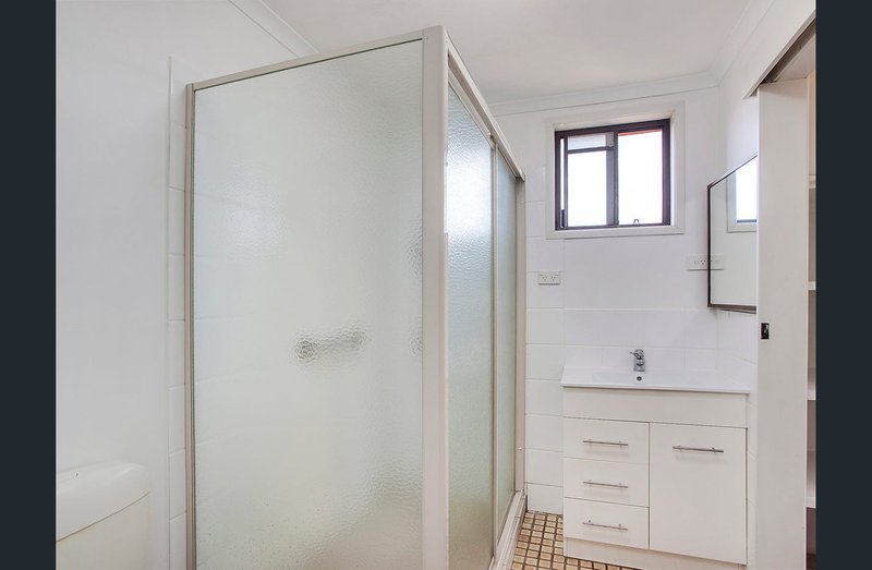 Photo - 108/170 Bardon Avenue, Burleigh Waters QLD 4220 - Image 8