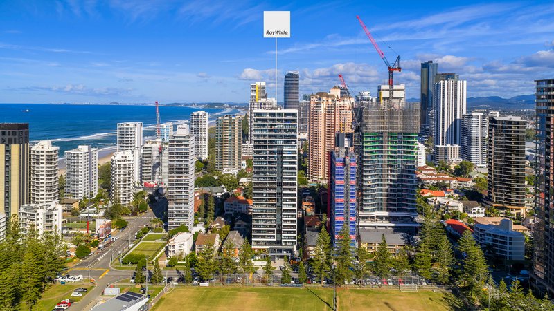 Photo - 108/18 Chelsea Avenue, Broadbeach QLD 4218 - Image 5