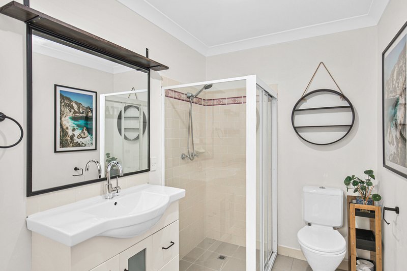 Photo - 10/82-88 Daintree Drive, Albion Park NSW 2527 - Image 5