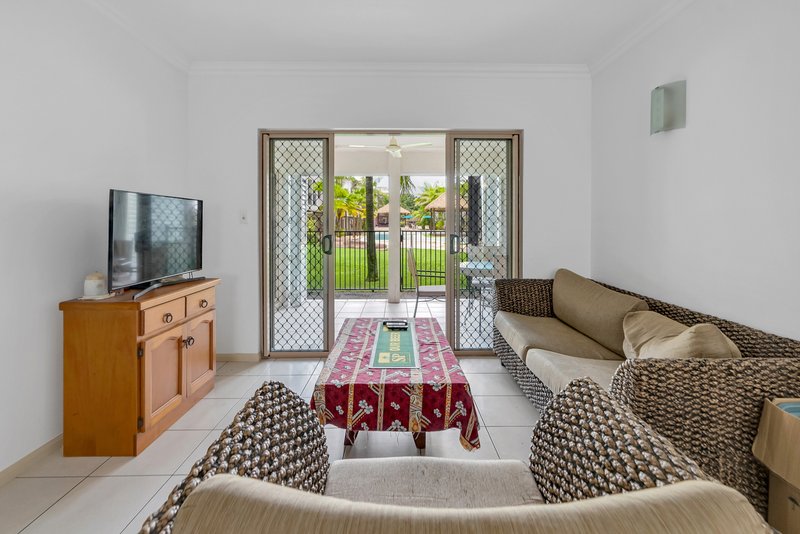 Photo - 108/29-33 Springfield Crescent, Manoora QLD 4870 - Image 2