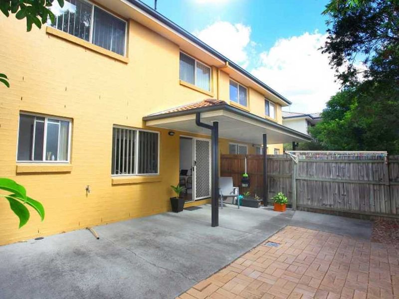 Photo - 108/31 Archipelago Street, Pacific Pines QLD 4211 - Image 13