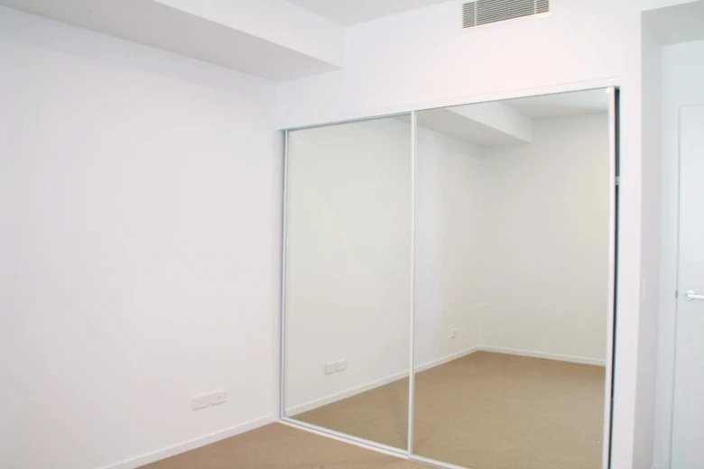 Photo - 108/32 Russell Street, South Brisbane QLD 4101 - Image 7