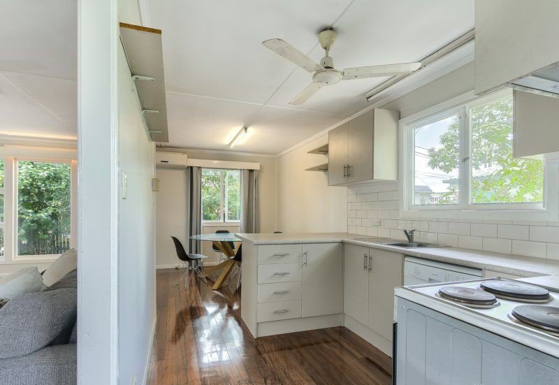 Photo - 1087 Oxley Road, Oxley QLD 4075 - Image 4