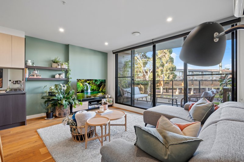 Photo - 108/81 Warrigal Road, Mentone VIC 3194 - Image 4