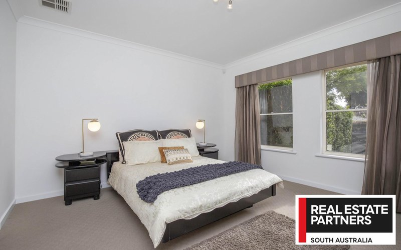 Photo - 108B Clairville Road, Campbelltown SA 5074 - Image 12