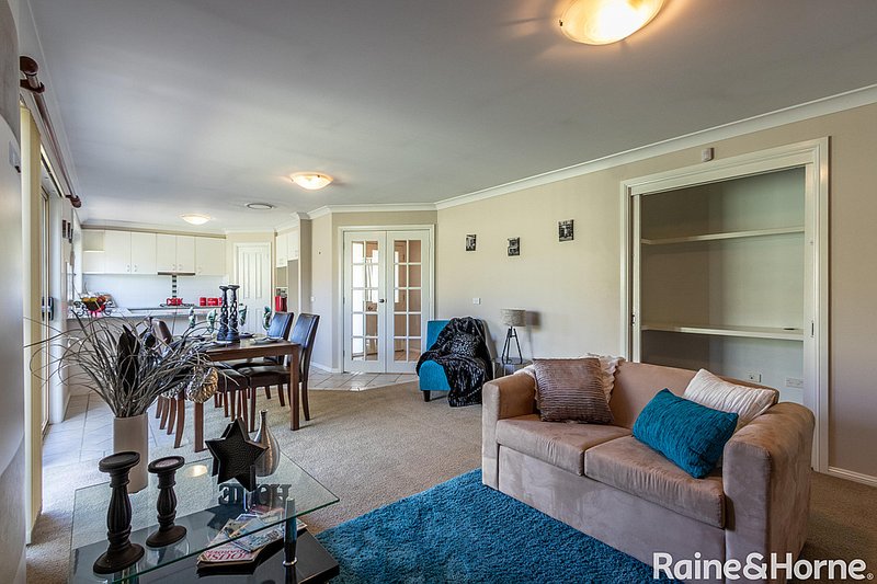 Photo - 108B Sydney Road, Kelso NSW 2795 - Image 4