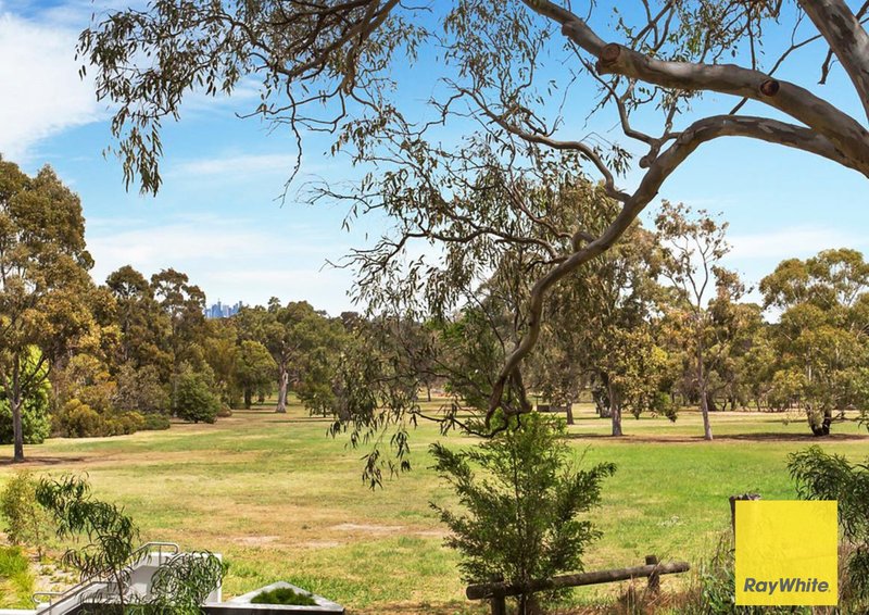 Photo - 108C/3 Snake Gully Drive, Bundoora VIC 3083 - Image 16