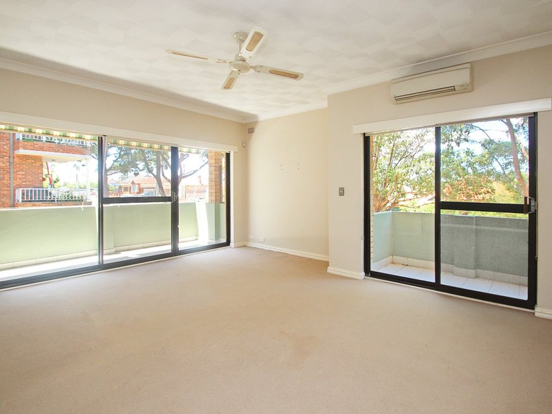 Photo - 10/9-11 Nielson Avenue, Carlton NSW 2218 - Image 2