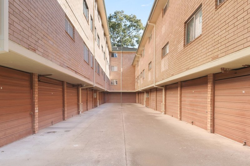 Photo - 10/9-15 Arthur Street, Merrylands West NSW 2160 - Image 9