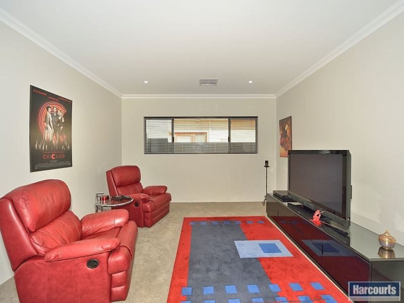 Photo - 109 Avocet Island Quay, Wannanup WA 6210 - Image 13