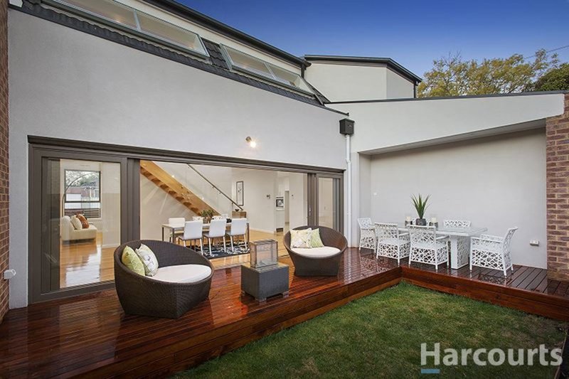 Photo - 109 Blackburn Road, Mount Waverley VIC 3149 - Image 6