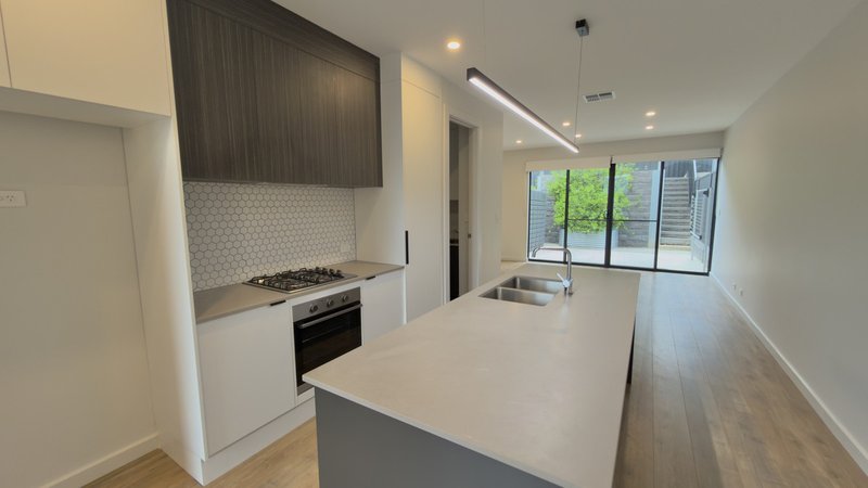 Photo - 109 Buchanan Drive, Woodforde SA 5072 - Image 1