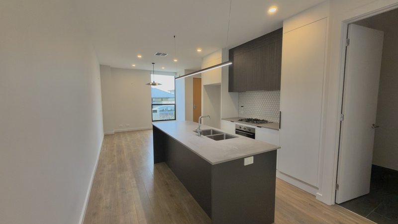 Photo - 109 Buchanan Drive, Woodforde SA 5072 - Image 4