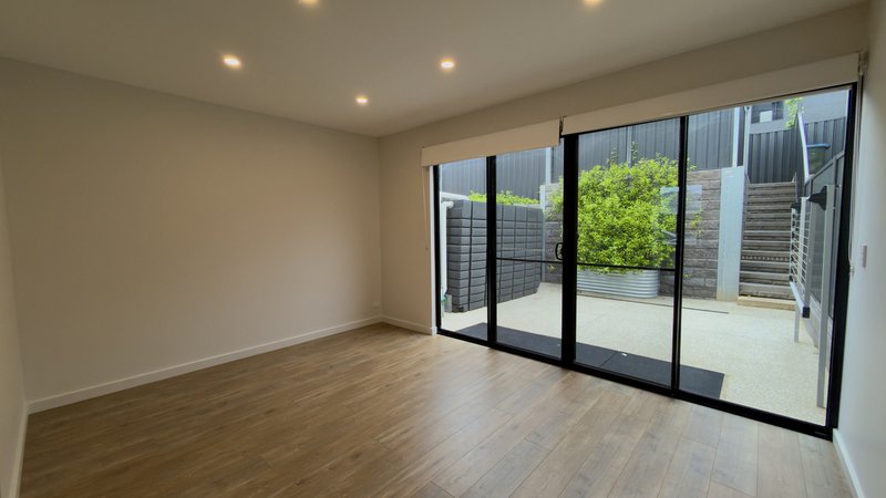 Photo - 109 Buchanan Drive, Woodforde SA 5072 - Image 8