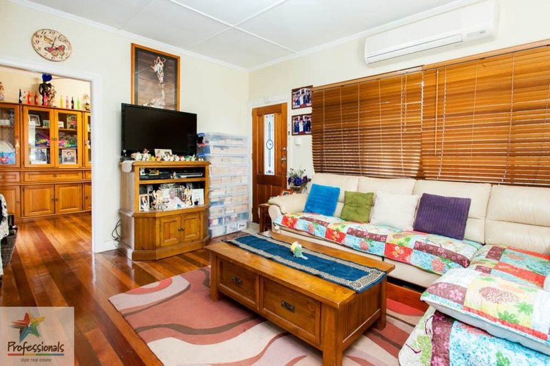 Photo - 109 Camlet Street, Mount Gravatt East QLD 4122 - Image 7