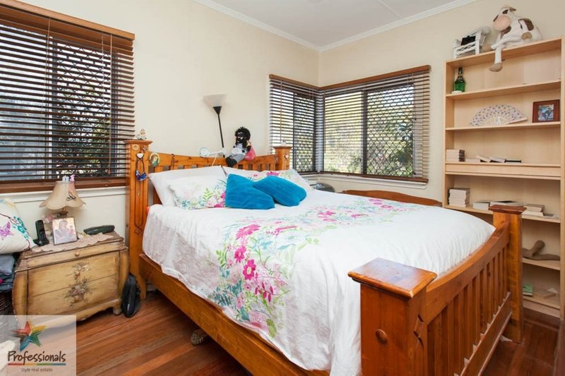 Photo - 109 Camlet Street, Mount Gravatt East QLD 4122 - Image 9