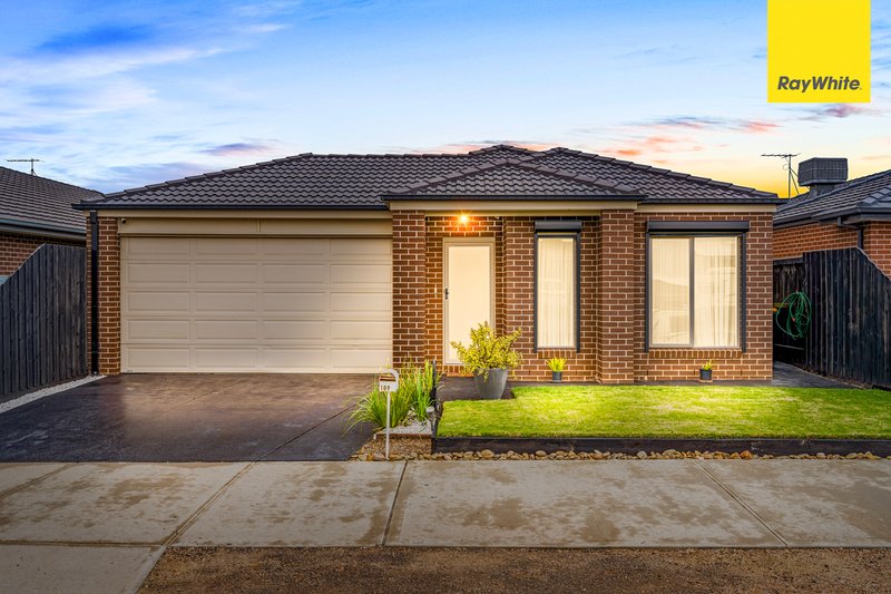 Photo - 109 Claret Ash Boulevard, Harkness VIC 3337 - Image 1