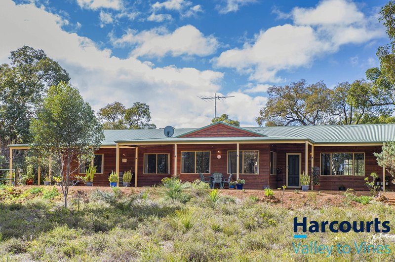 Photo - 109 Cockatoo Drive, Bindoon WA 6502 - Image 2