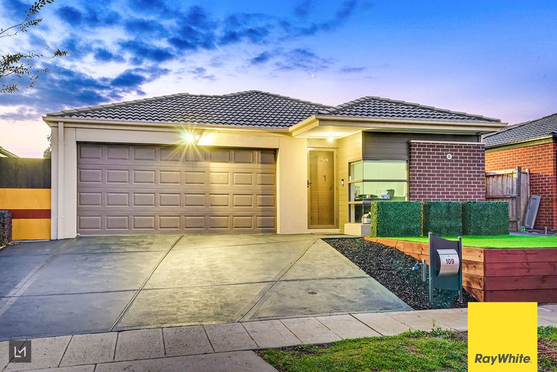 Photo - 109 Crossway Ave , Tarneit VIC 3029 - Image 3