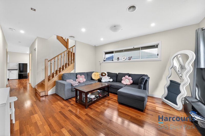 Photo - 109 Ferndale Road, Sunshine North VIC 3020 - Image 2