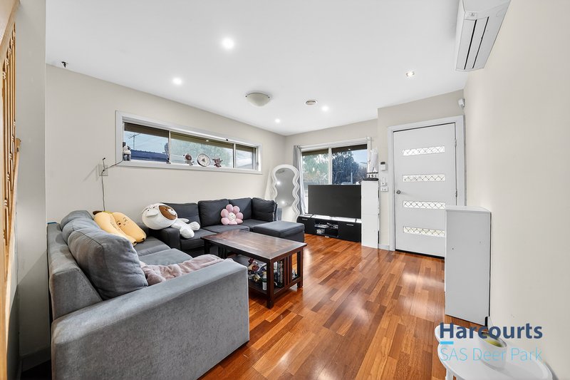 Photo - 109 Ferndale Road, Sunshine North VIC 3020 - Image 3