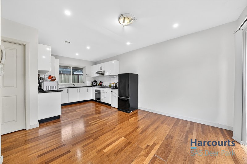 Photo - 109 Ferndale Road, Sunshine North VIC 3020 - Image 7