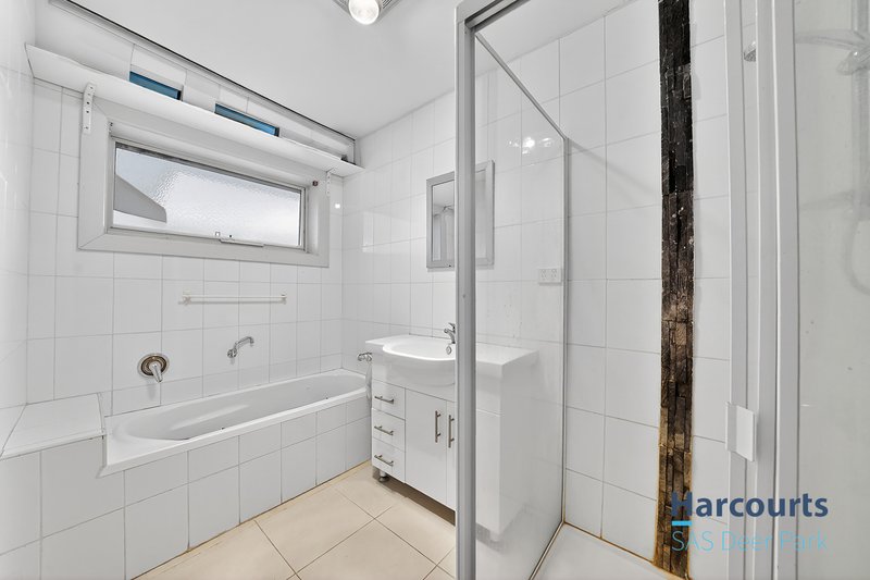 Photo - 109 Ferndale Road, Sunshine North VIC 3020 - Image 9
