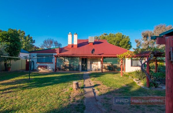 Photo - 109 Fitzroy Street, Tumut NSW 2720 - Image 11