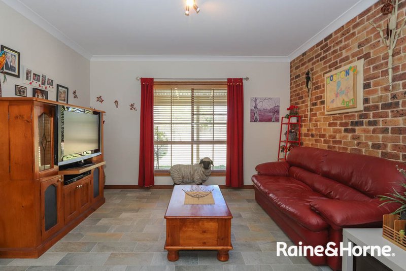 Photo - 109 James White Drive, Fosters Valley NSW 2795 - Image 6