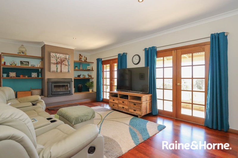 Photo - 109 James White Drive, Fosters Valley NSW 2795 - Image 7