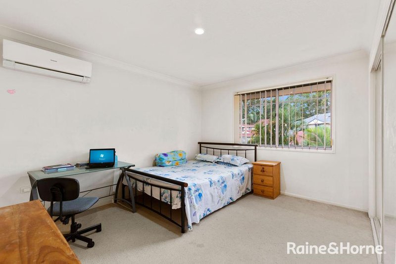 Photo - 10/9 Lawrence Close, Robertson QLD 4109 - Image 5