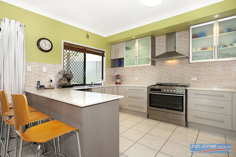 Photo - 109 Maine Road, Clontarf QLD 4019 - Image 7