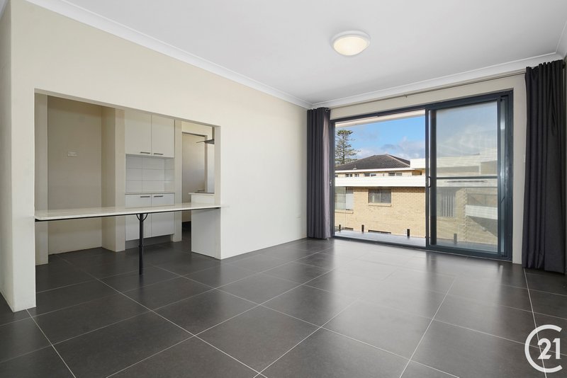 Photo - 10/9 Marine Parade, The Entrance NSW 2261 - Image 5