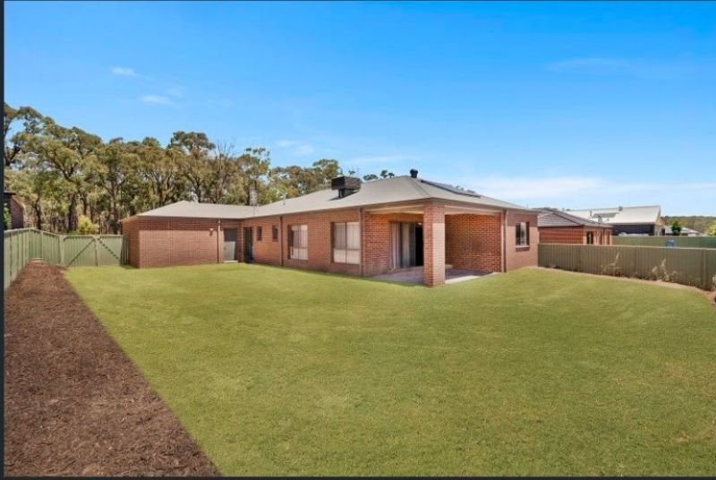 Photo - 109 Mcivor Forest Drive, Junortoun VIC 3551 - Image 7