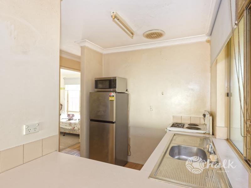 Photo - 10/9 Merope Close, Rockingham WA 6168 - Image 4