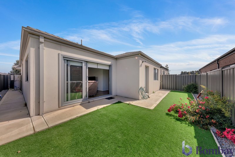 Photo - 109 Moxham Drive, Kalkallo VIC 3064 - Image 13