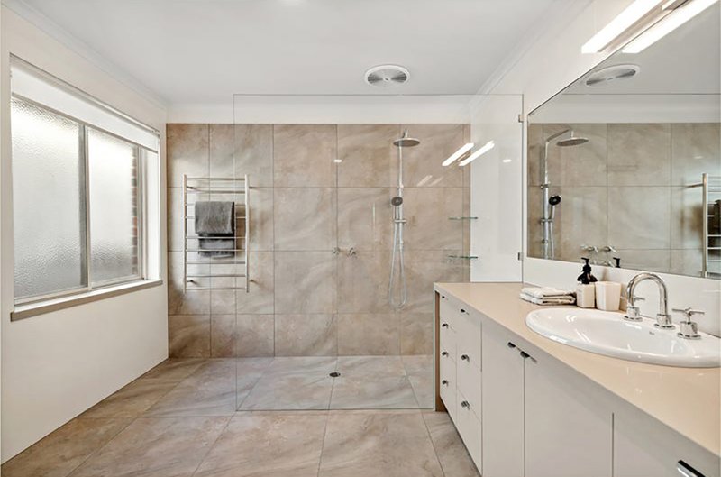 Photo - 109 Palm Beach Drive, Patterson Lakes VIC 3197 - Image 11