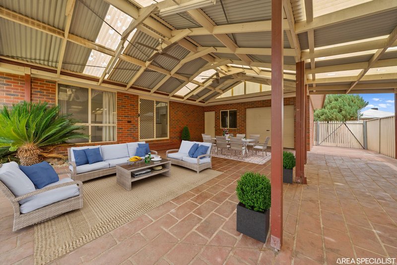 Photo - 109 Parkside Drive, Shepparton VIC 3630 - Image 11