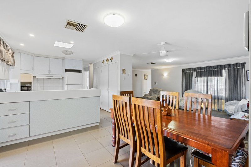 Photo - 109 Partridge Way, Thornlie WA 6108 - Image 5