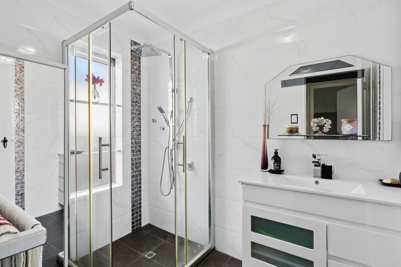 Photo - 109 Partridge Way, Thornlie WA 6108 - Image 12