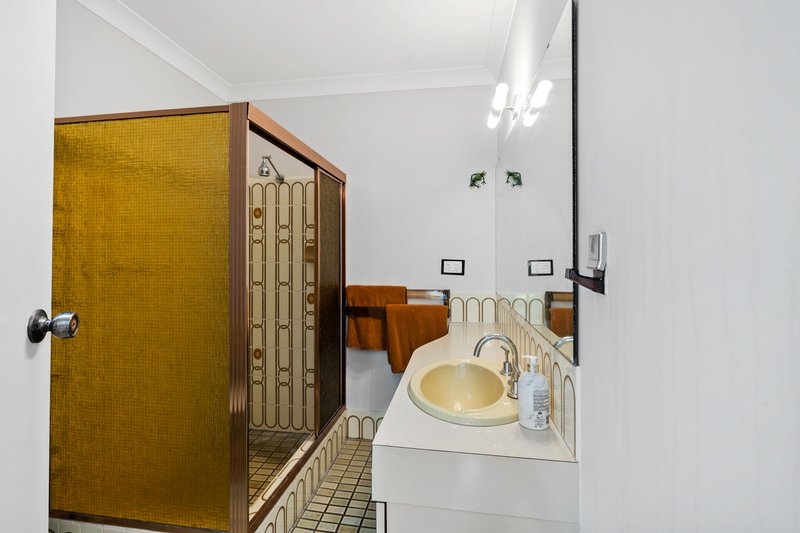 Photo - 109 Partridge Way, Thornlie WA 6108 - Image 17