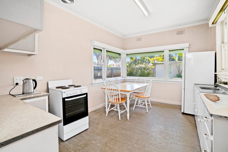 Photo - 109 Patty Street, Mentone VIC 3194 - Image 3