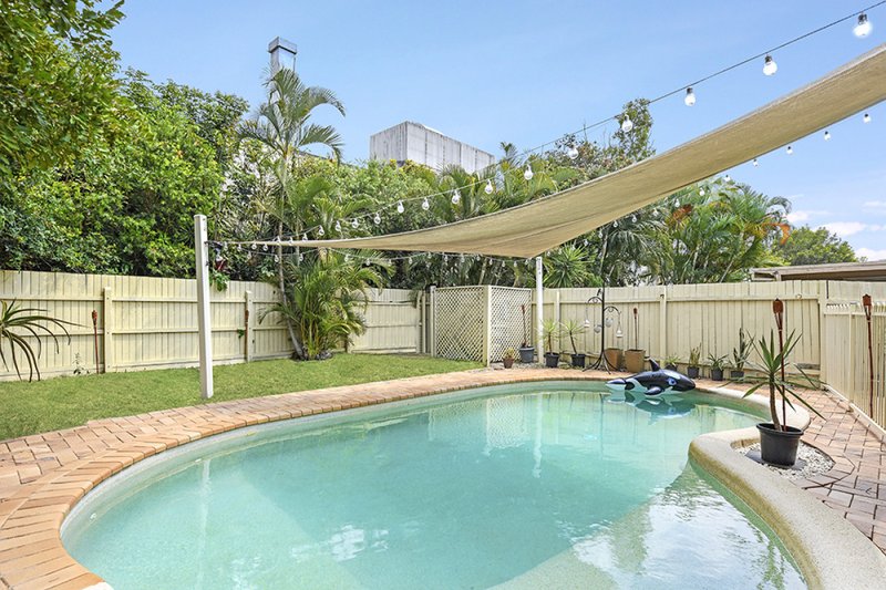 109 River Oak Drive, Helensvale QLD 4212