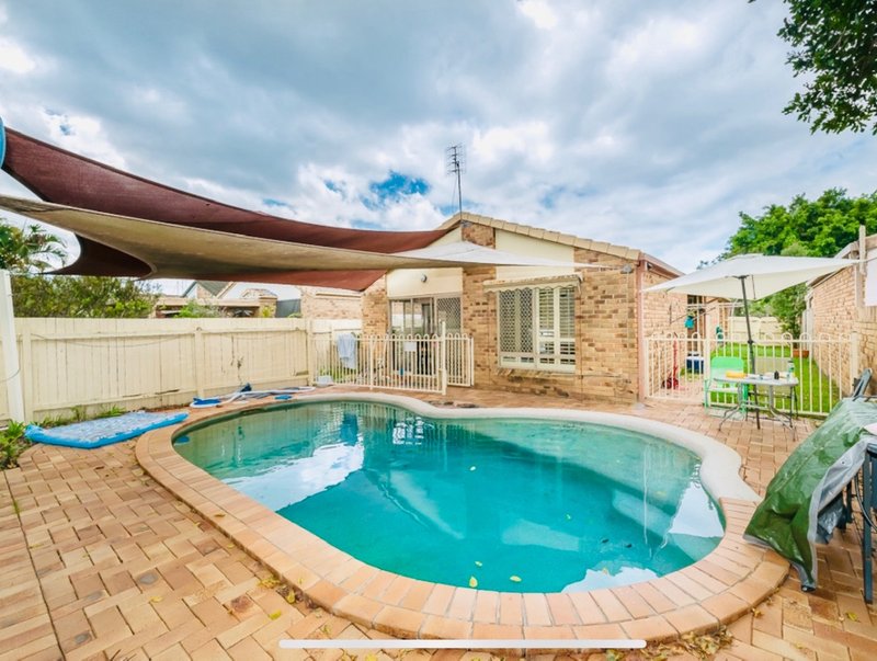 Photo - 109 River Oak Drive, Helensvale QLD 4212 - Image 3