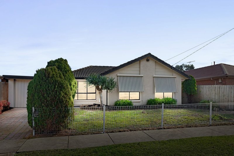 Photo - 109 Rosella Avenue, Werribee VIC 3030 - Image 1