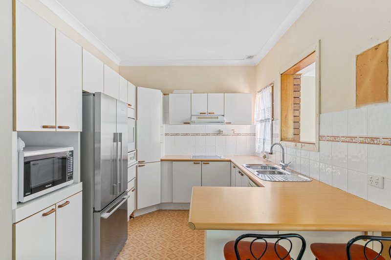 Photo - 109 South Street, Telarah NSW 2320 - Image 7