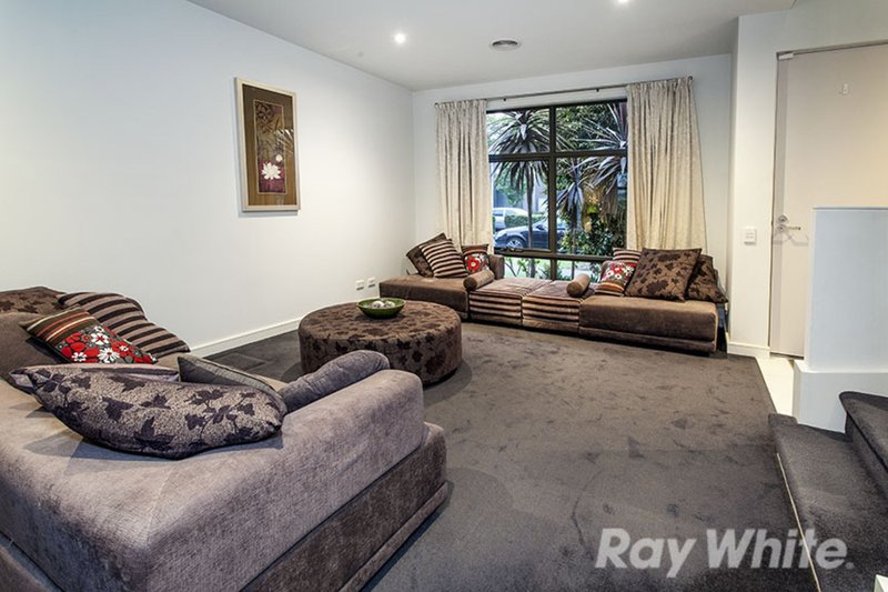 Photo - 109 Stadium Circuit, Mulgrave VIC 3170 - Image 3